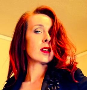 Mistress Julia Taylor